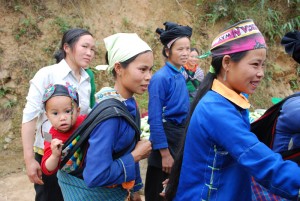 femme de Yen Minh vietnam