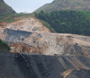 -vietnam-mine-antimoine-Yen-Minh