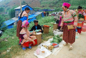 Ethnies marché de Can Cau