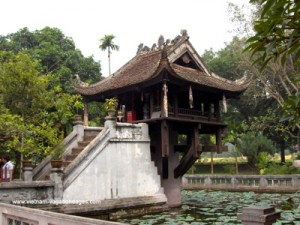 Chua Mot Cot vietnam vagabondage