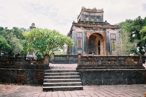 visiter le vietnam en 15 jours Tu Duc tombeau Hué 
