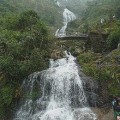 cascade de l argent (Thac Ba)