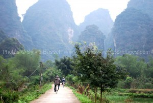 tam coc à vélo avec enfants 