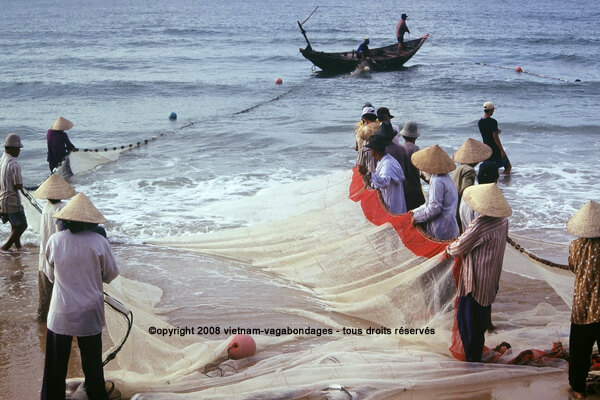 Circuit 15 jours Vietnam nord au sud avec Ethnies de Maichau et plage à Mue Ni