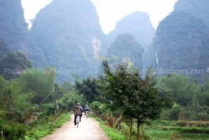 voyage 15 jours au vietnam Tam Coc à vélo