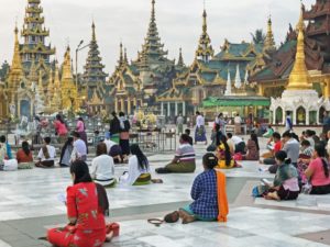 Birmanie Yangon Thidingyut-pagode- Shwedagon