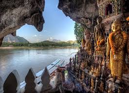 Grottes de Pak Ou Laos 06