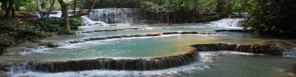 Agence francophone Laos - cascade Kuang Si 